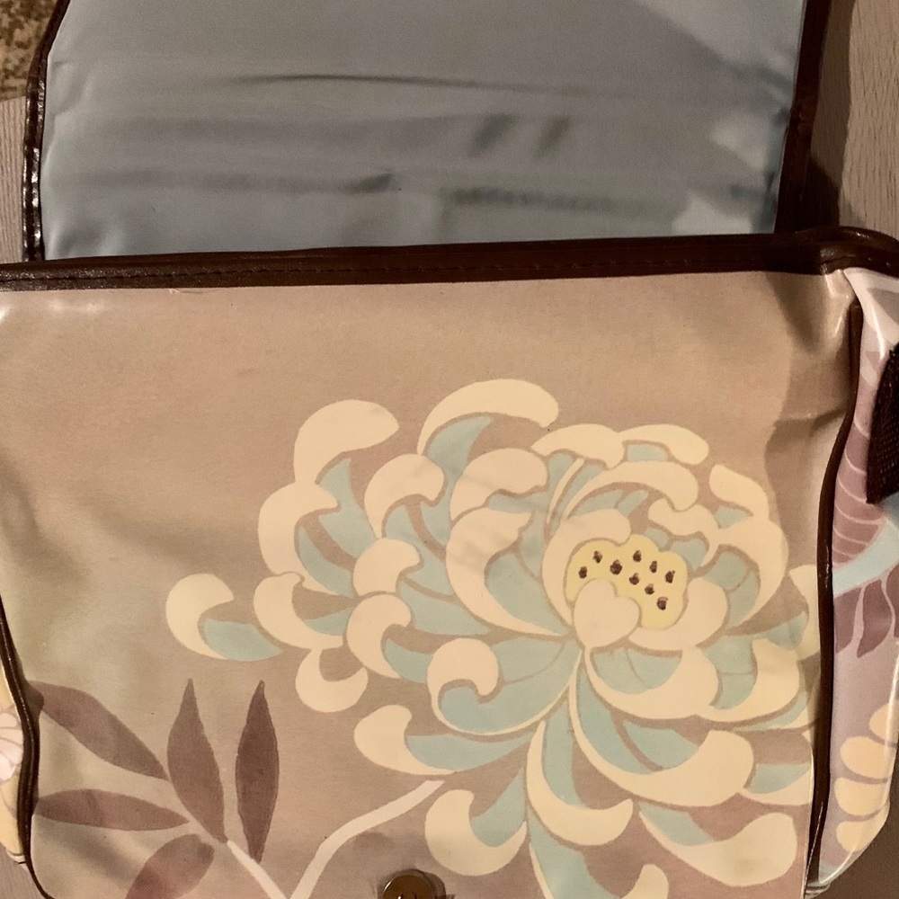 COPY - Anne Taintor Messenger Bag - vinyl classically fun - Picture 8 of 8
